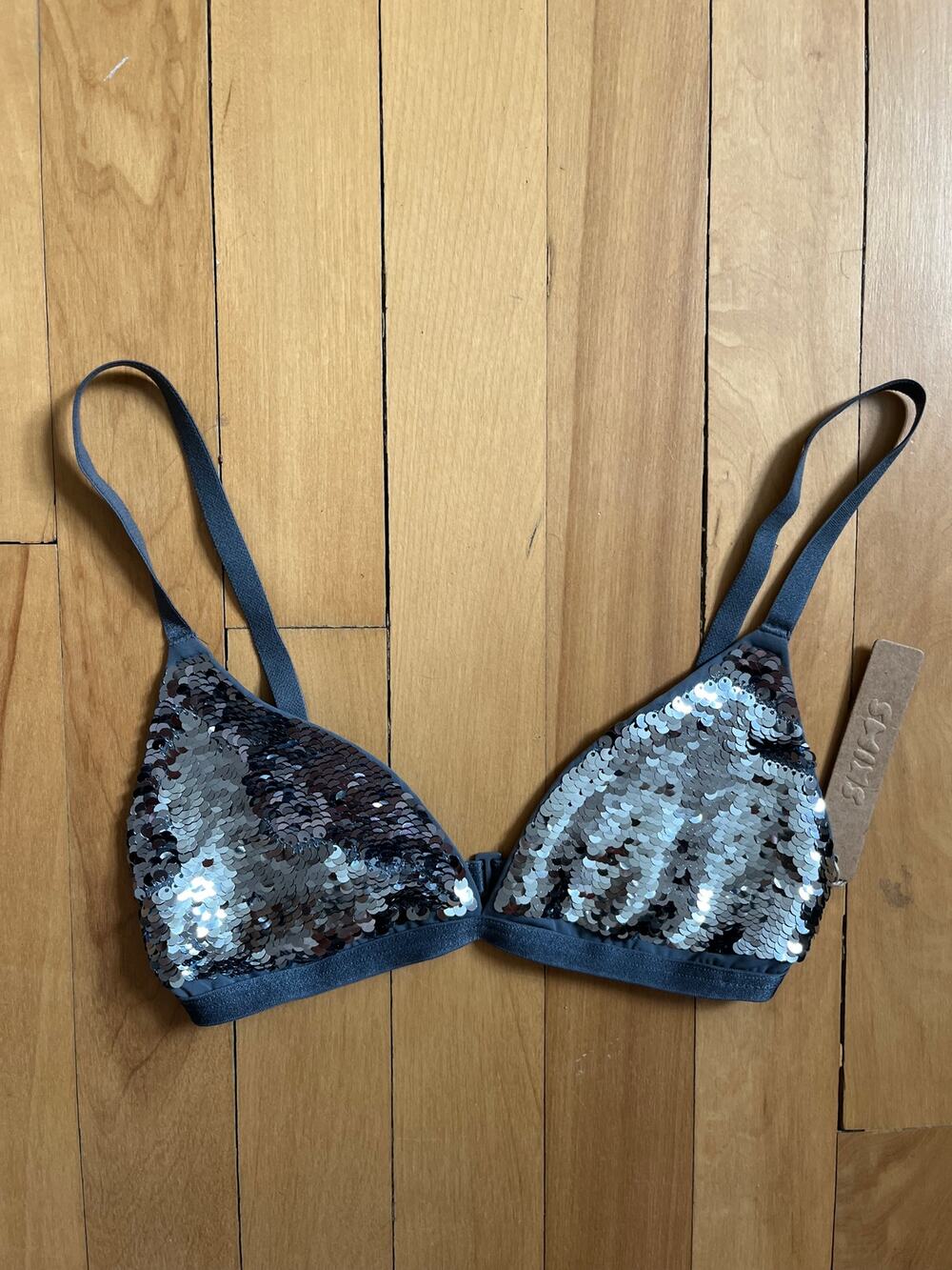 NWT SKIMS Silver Sequin Triangle Bralette Size XS - Kim Kardashian Shimmer